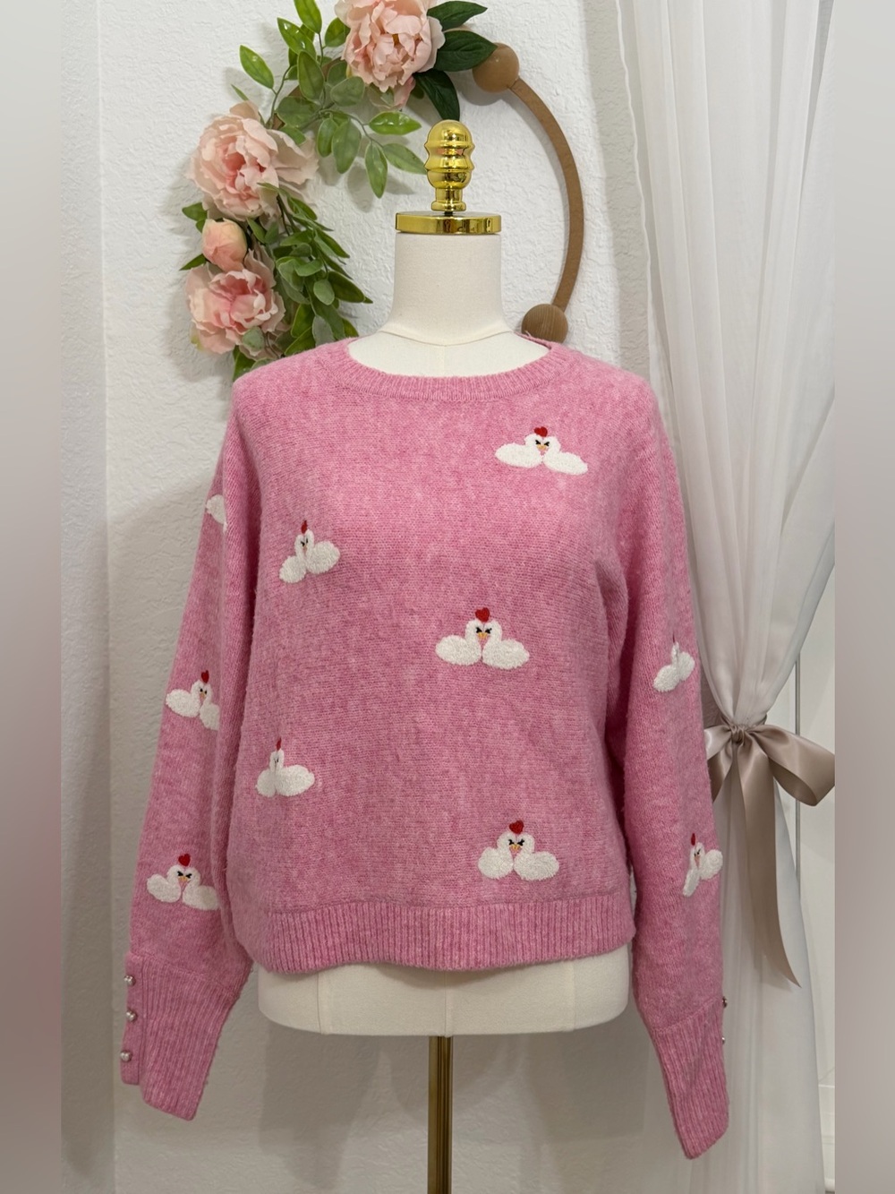 NEW Cupcakes and Cashmere LOVE Valentines Day Swan Sweater Size L